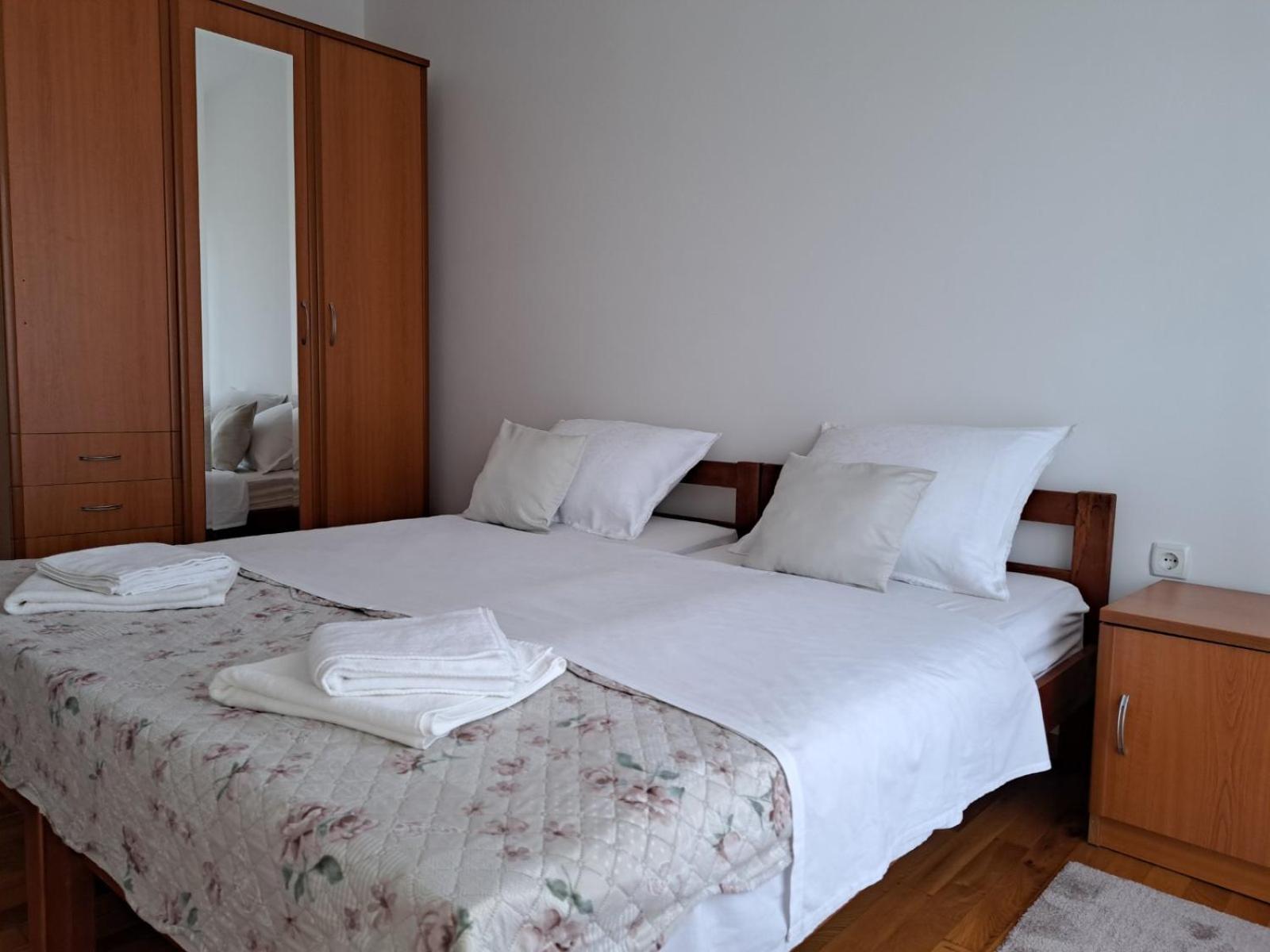 Apartment Nina Novi Vinodolski Zewnętrze zdjęcie