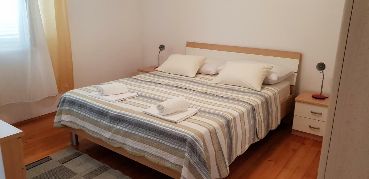 Apartment Nina Novi Vinodolski Zewnętrze zdjęcie