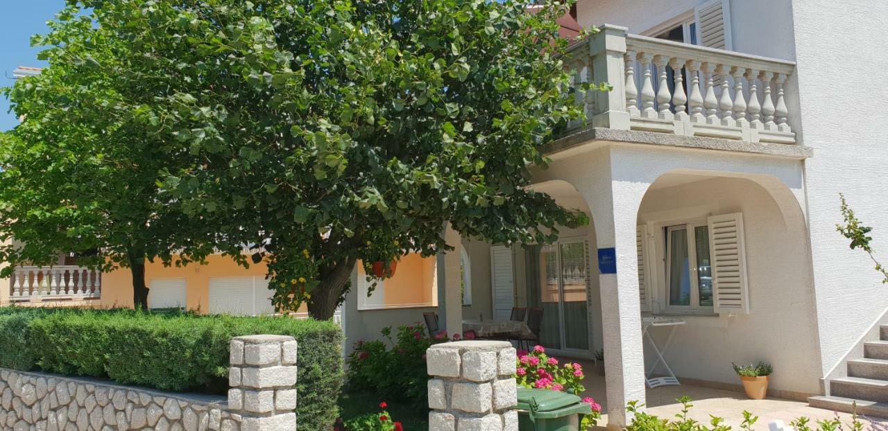 Apartment Nina Novi Vinodolski Zewnętrze zdjęcie